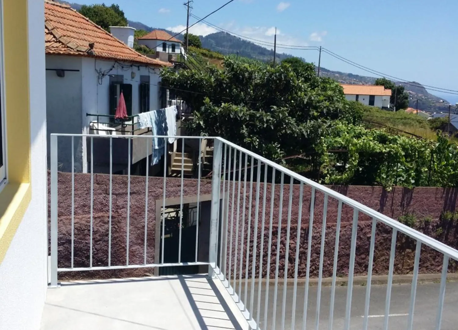 Cozy Cottage With Sea Views Estreito Da Calheta Villa